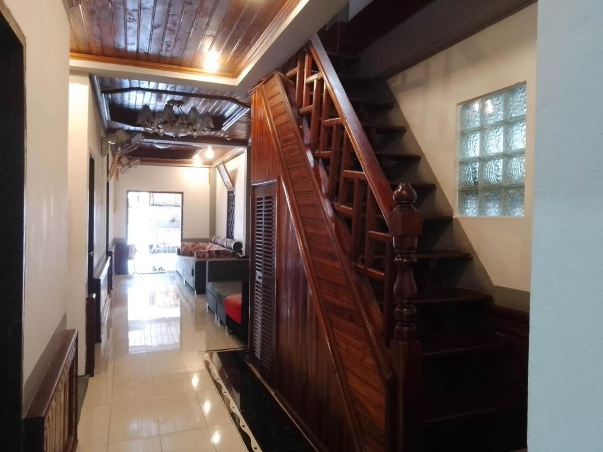 Funny Backpacker Hostel Luang Prabang Extérieur photo